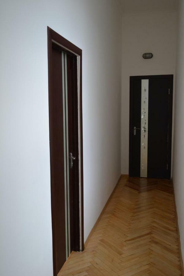 21/9 Baker Street Hostel Λβιβ Εξωτερικό φωτογραφία